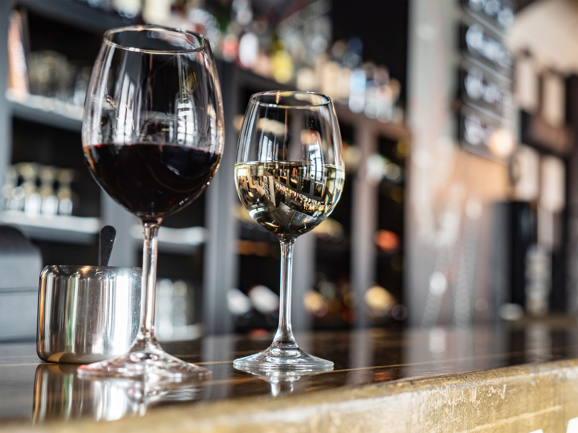 Twilight tastebuds: a culinary journey through Norwood's dinner destinations